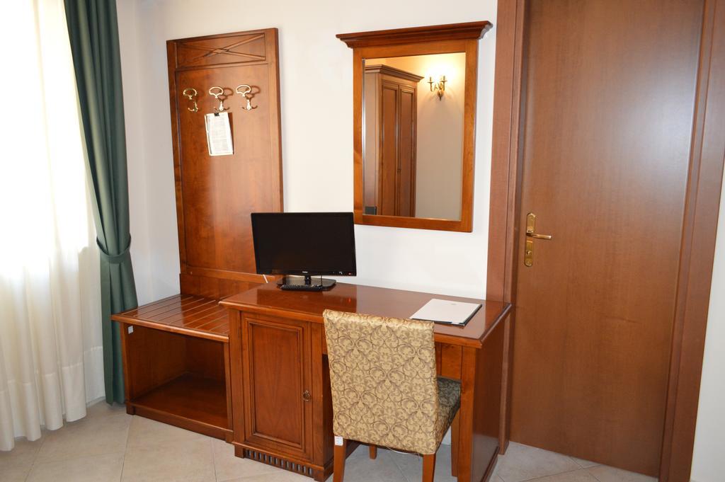 Hotel Delle Palme Falcone Δωμάτιο φωτογραφία