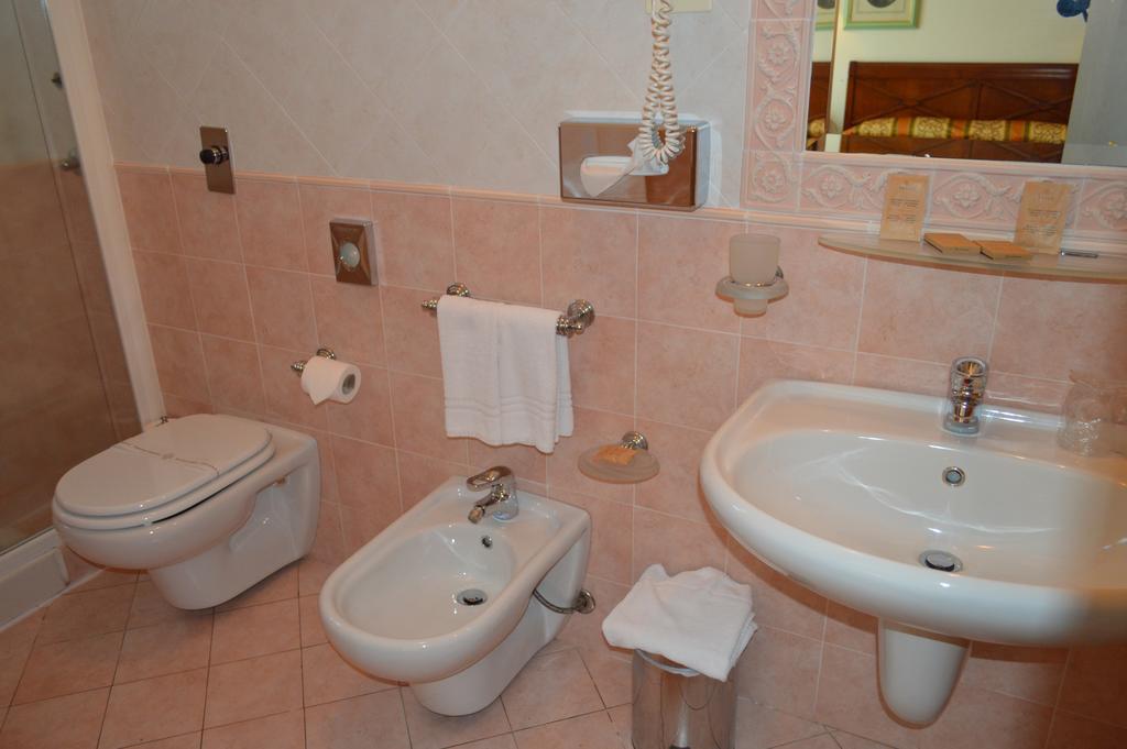 Hotel Delle Palme Falcone Δωμάτιο φωτογραφία
